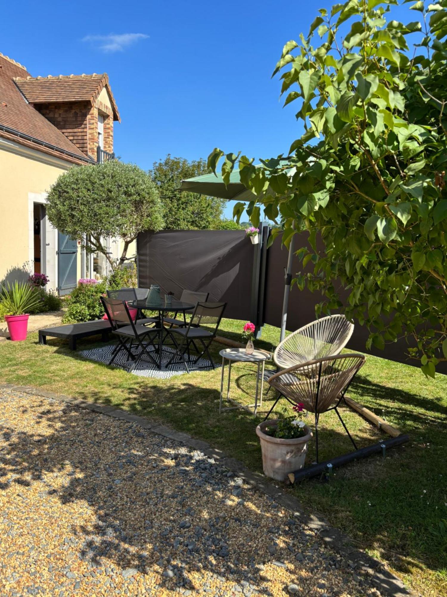 Joli Studio Mezzanine Proche Pole Europeen Yvre-l'Eveque ภายนอก รูปภาพ